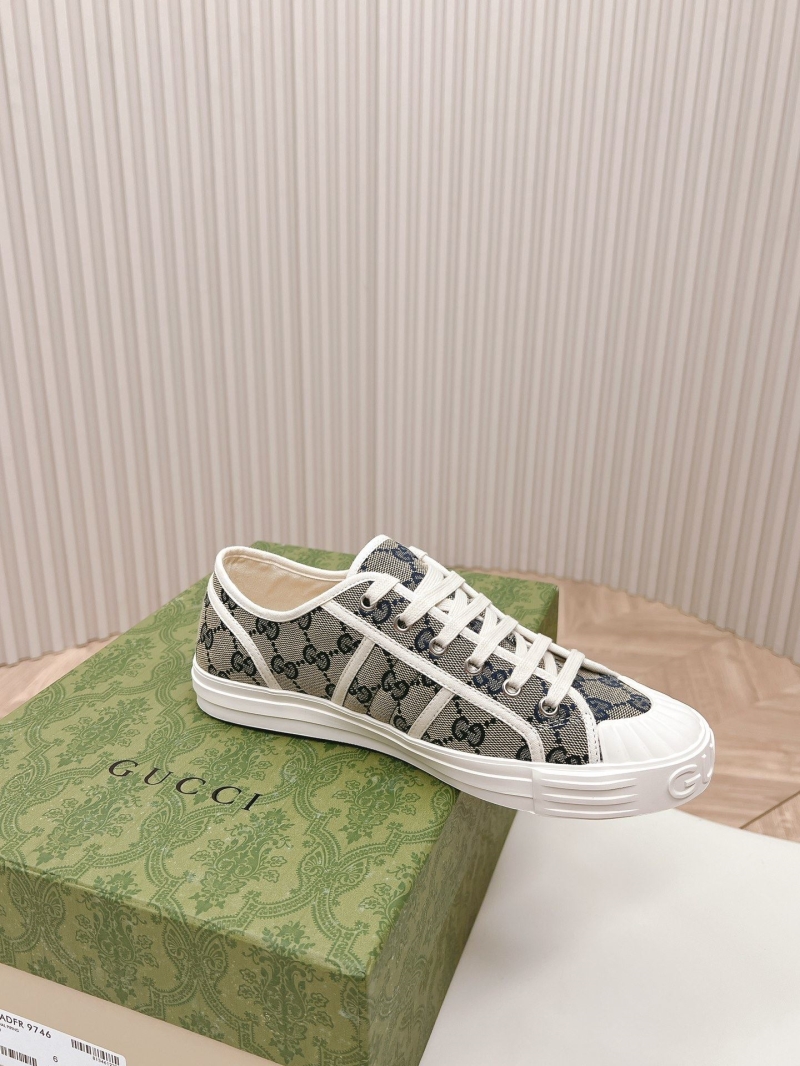 Gucci Casual Shoes